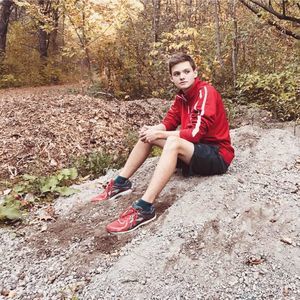 Meet your Posher, Casey